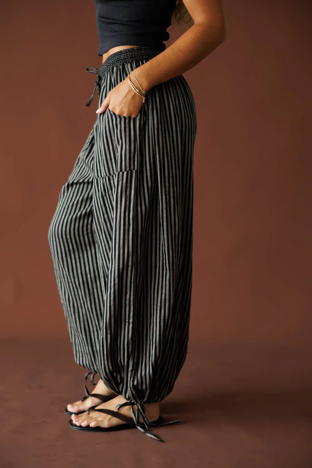 Balloon Wide-Leg Striped Pants