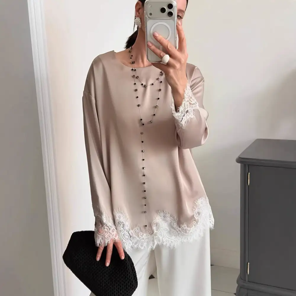 Women's Lace Round-Neck T-Shirt