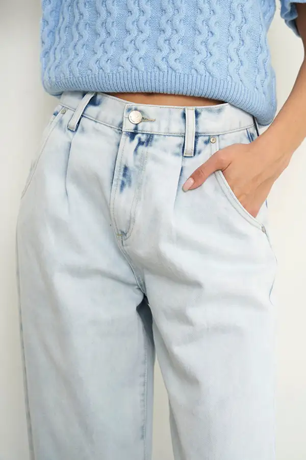 Balloon Slouchy Jeans