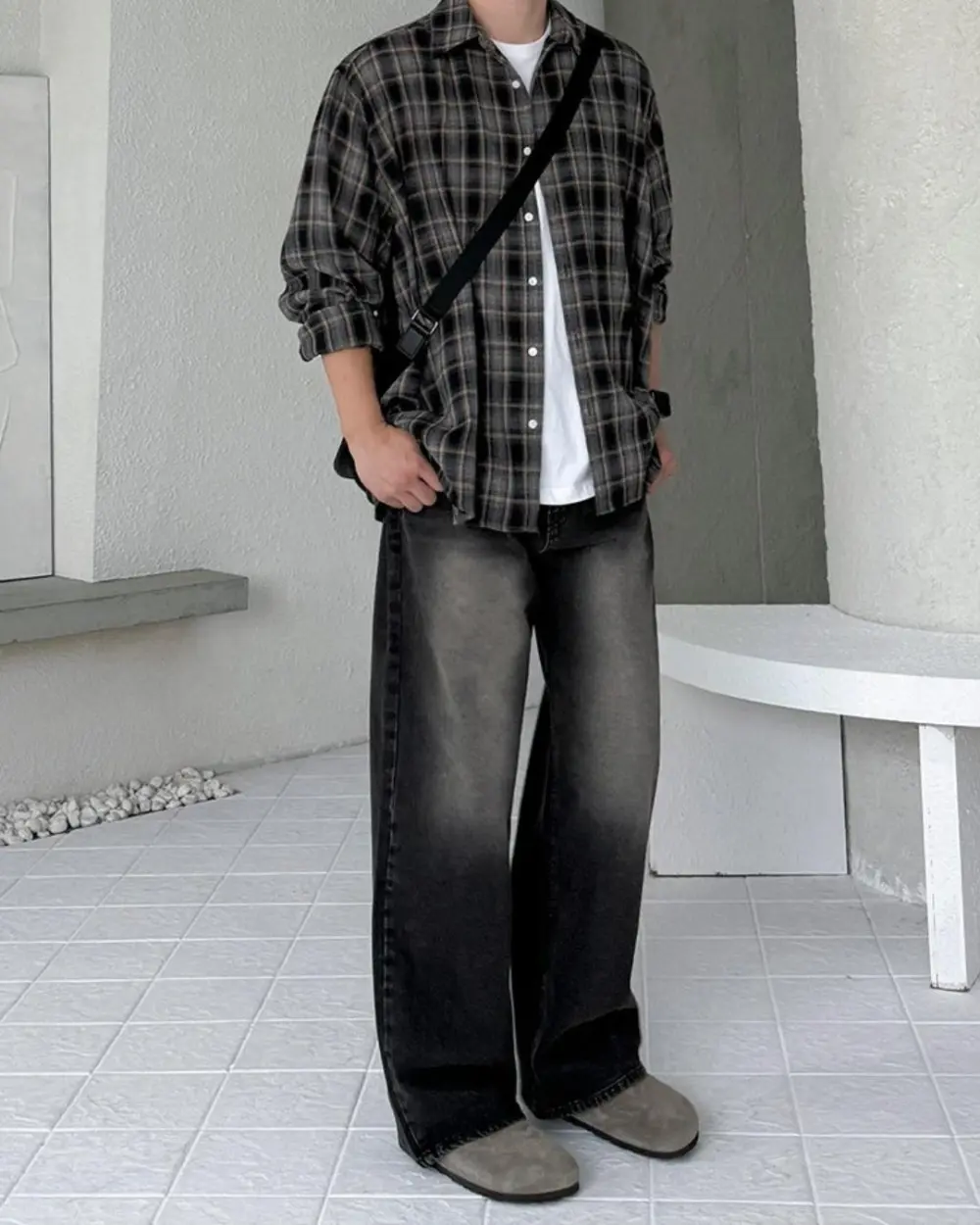 Casual Buttoned Plaid Shirt