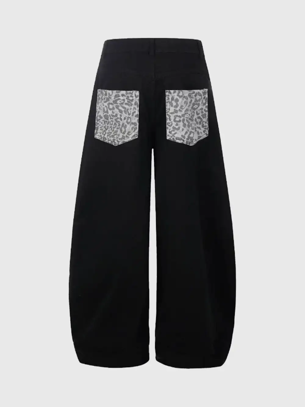 Street-Style Leopard Pants
