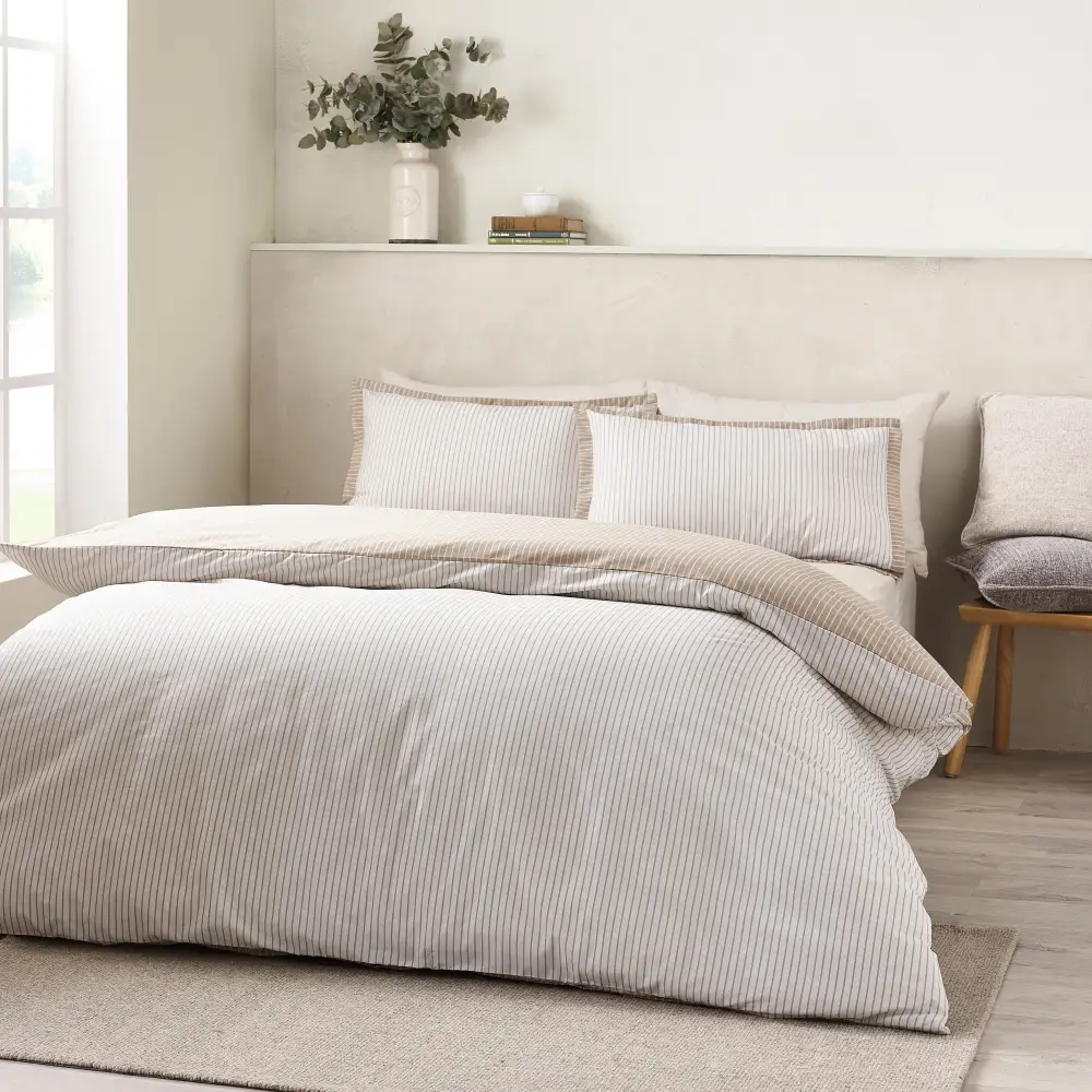 Streamlined Bedroom Reversible Stripe Cotton Duvet Cover Set