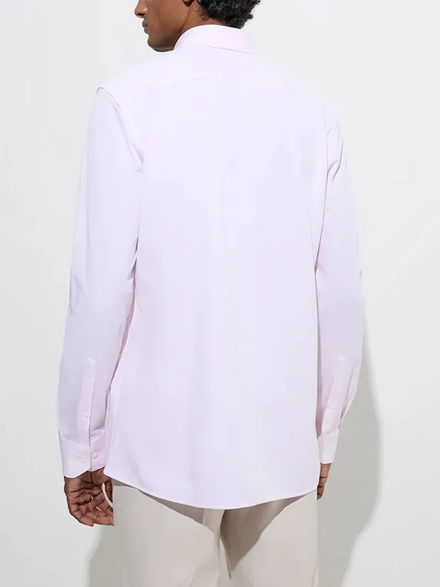 Formals Pink Solid Slim-Fit Man's Shirt