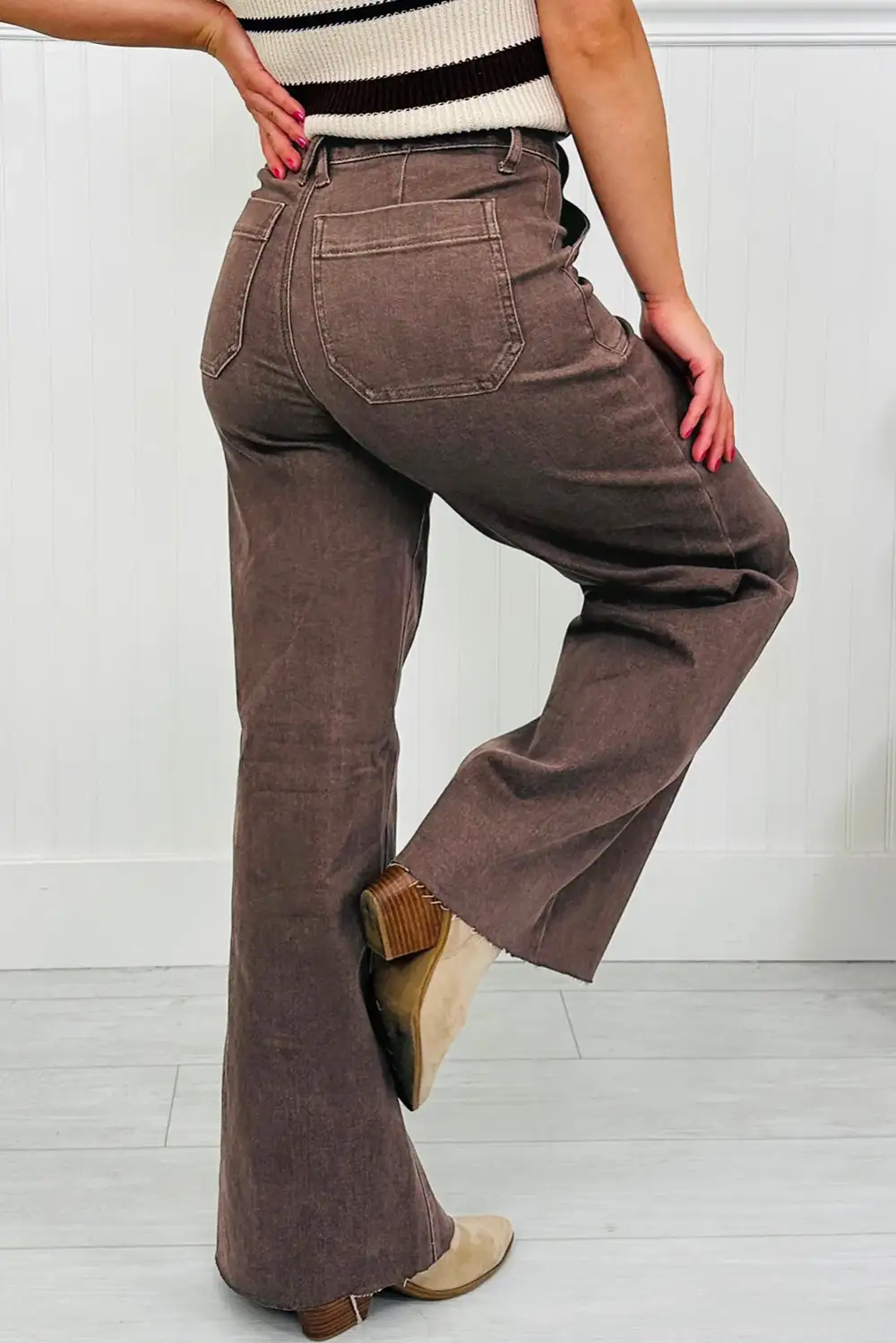 Women's Retro Washed Patch Pocket Loose Jeans
