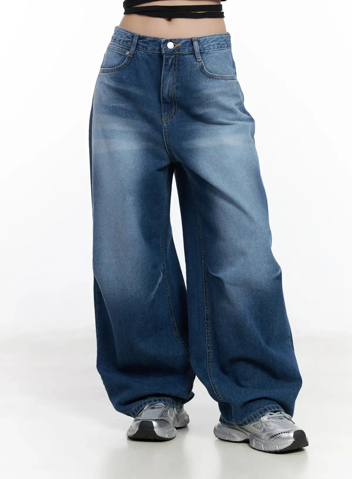 Wide-Fit Pintuck Baggy Jeans