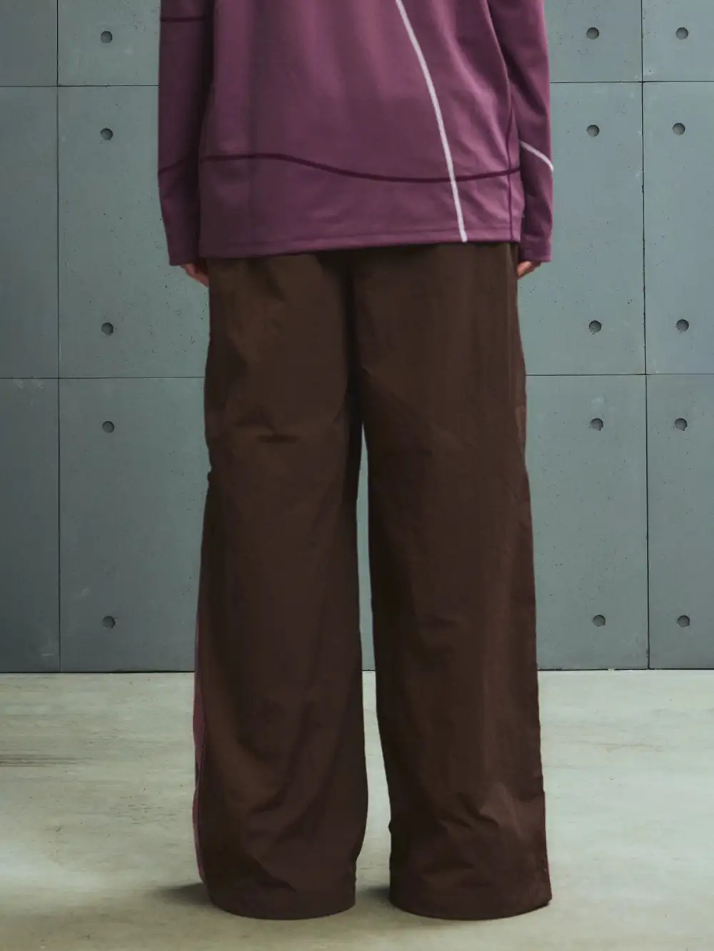 Wide-Leg Striped Contrast-Detail Pants