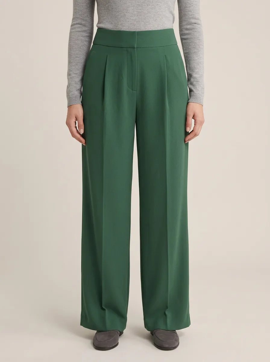 Classic Finish Pleated Wide-Leg Trousers