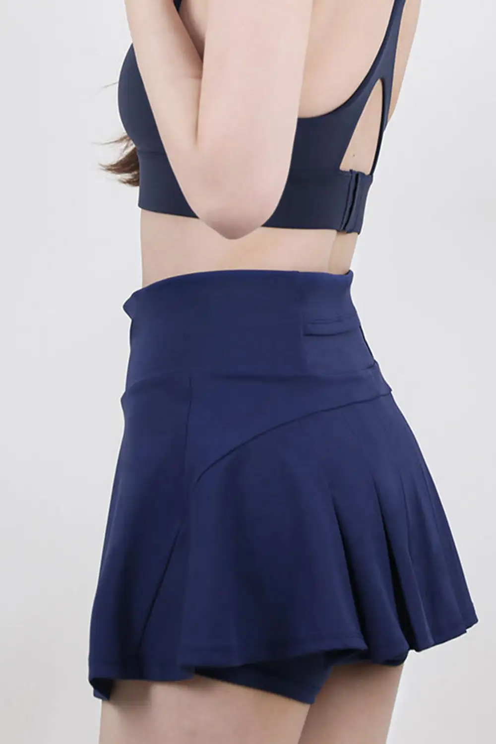 Airy Simple Pleated Skirt