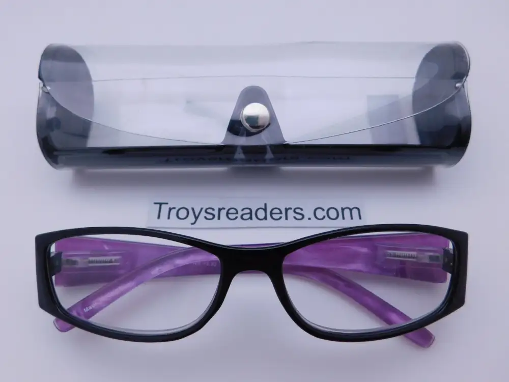 Beautiful Shell Reading Glasses with Matching Case
