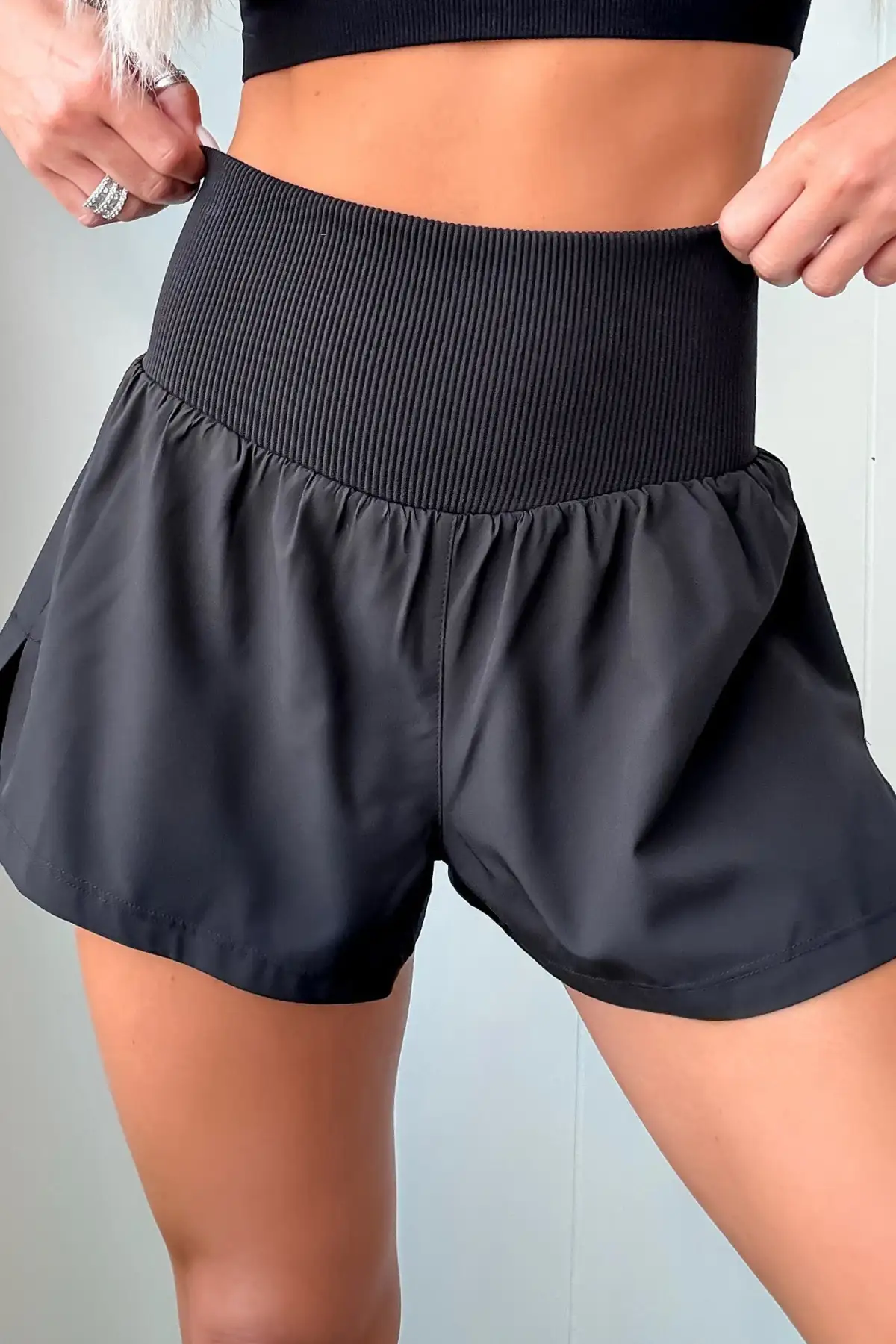 High-Waist Solid Color Ribbed Patchwork High Waist Athletic Shorts