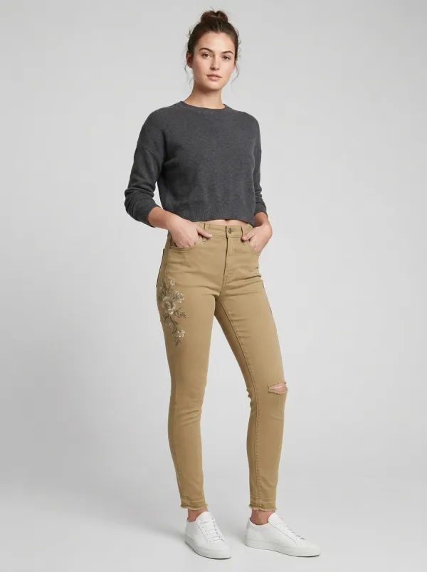 Women's Floral Embroidered Ripped Printed Slim Jeans