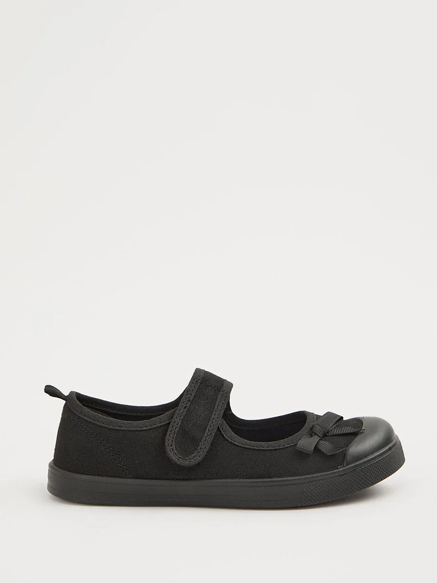 Black Bow Plimsolls