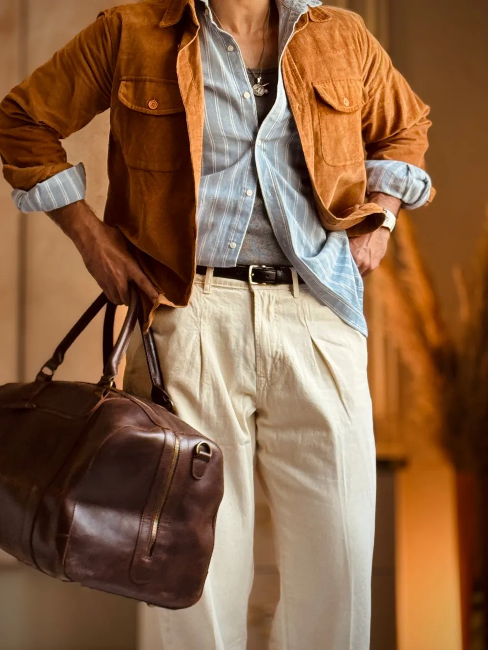 Straight-Leg Relaxed-Fit Pleated Jeans