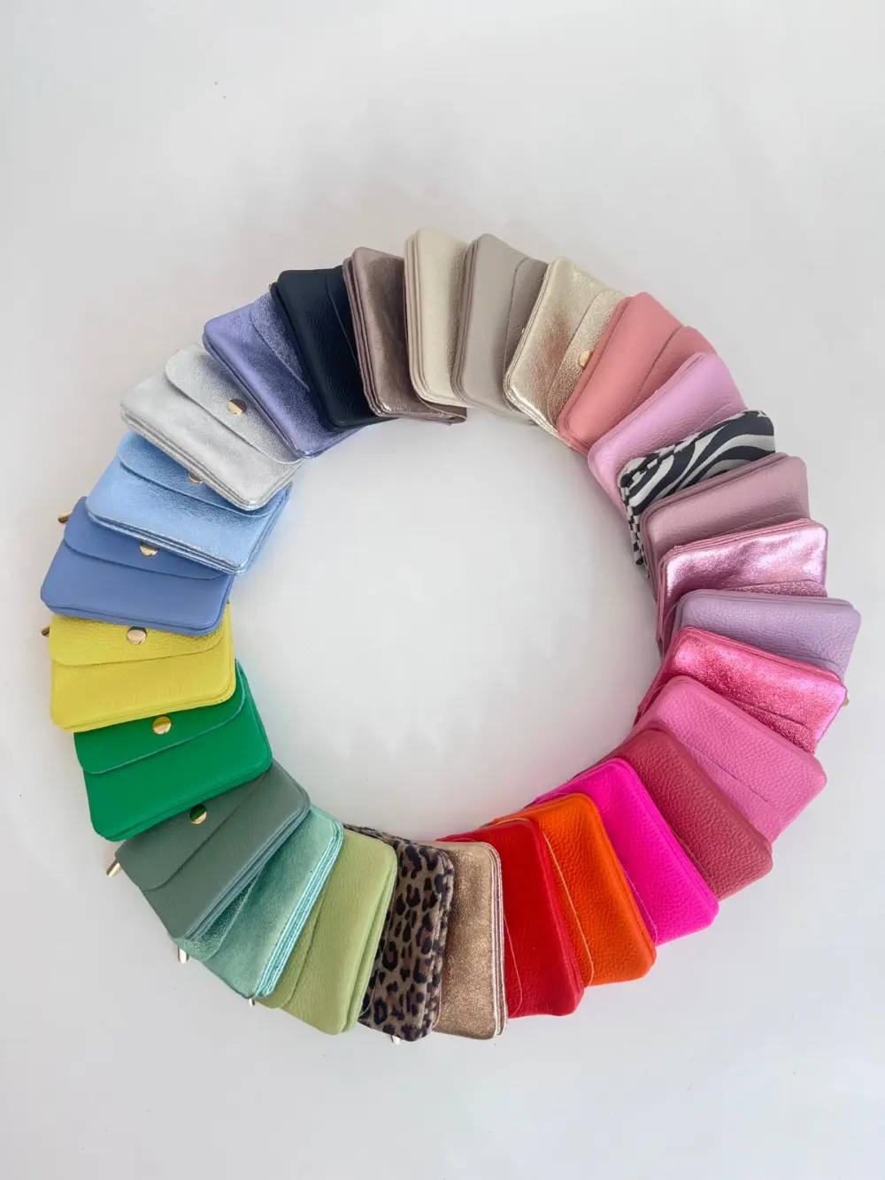 Statement Velvet Texture Everyday Card Holder