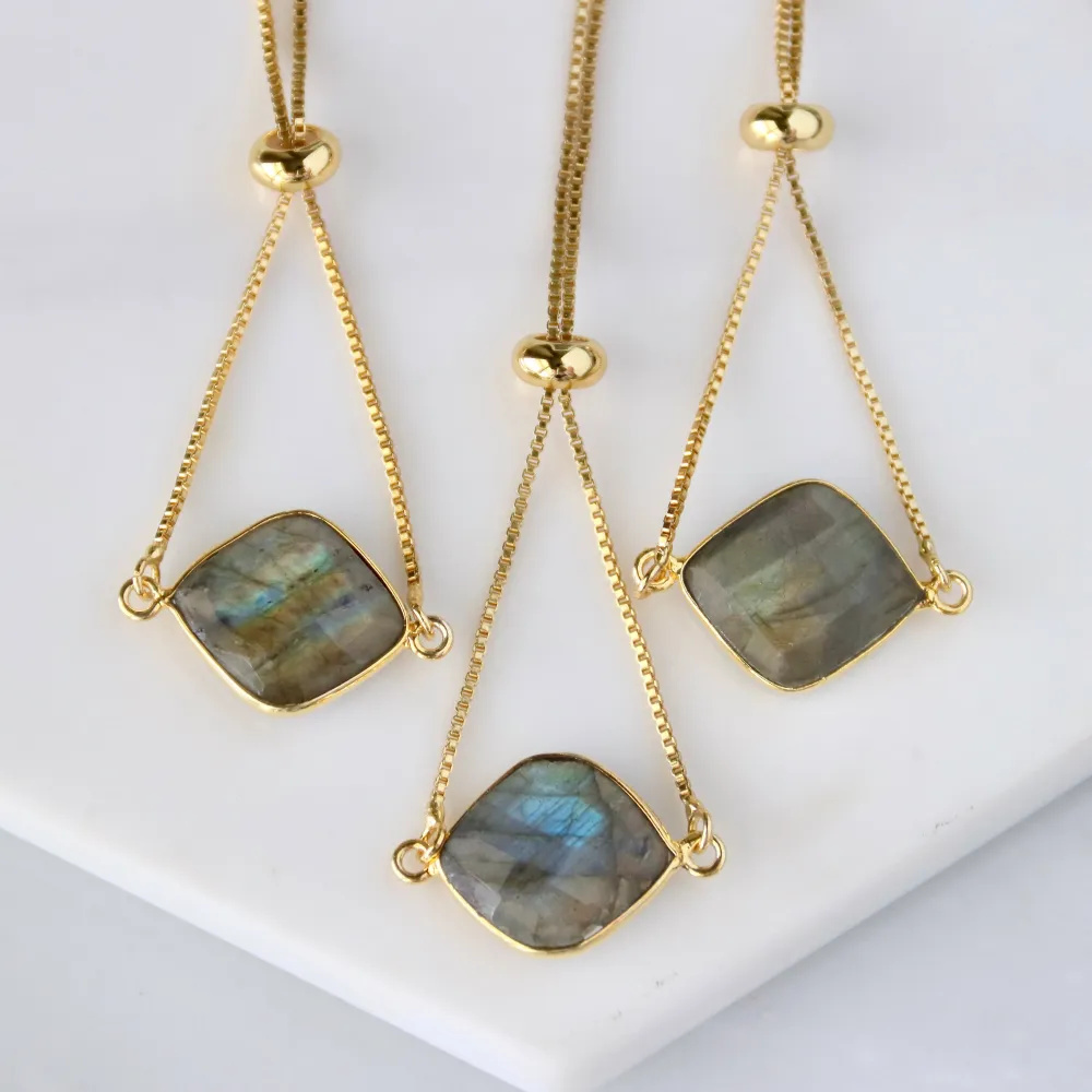 Refined Everyday Accessory 9