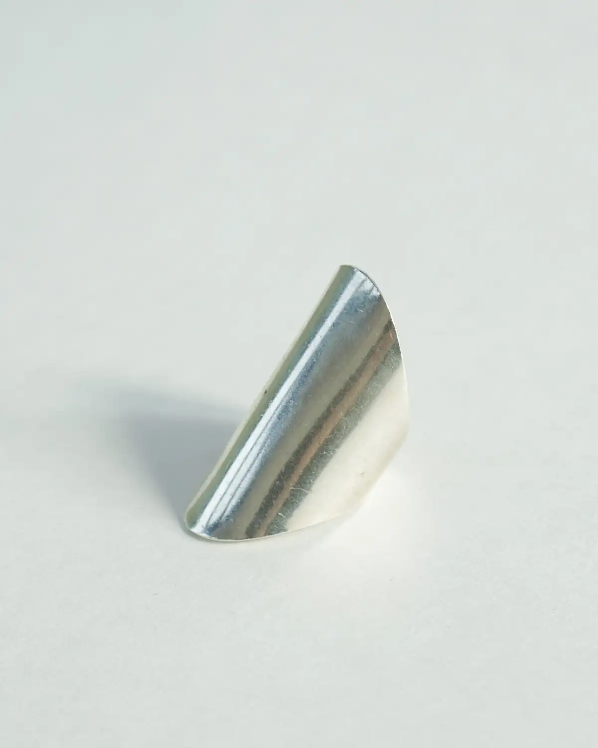 Refined Polished Classic Ring