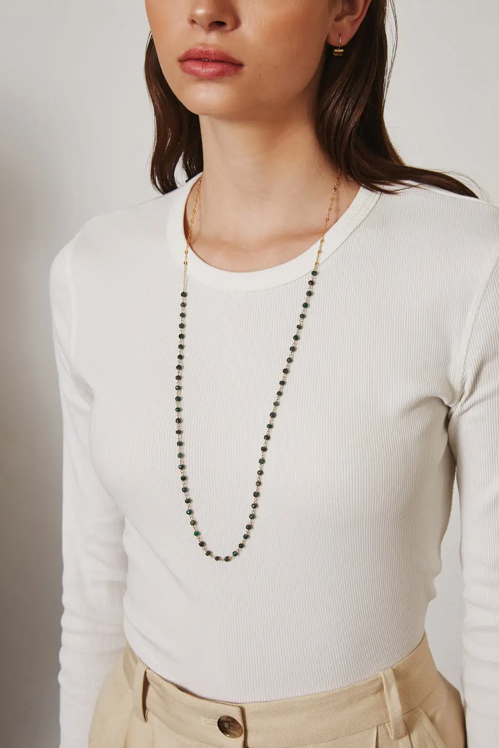 Minimal Silhouette Refined Statement Necklace