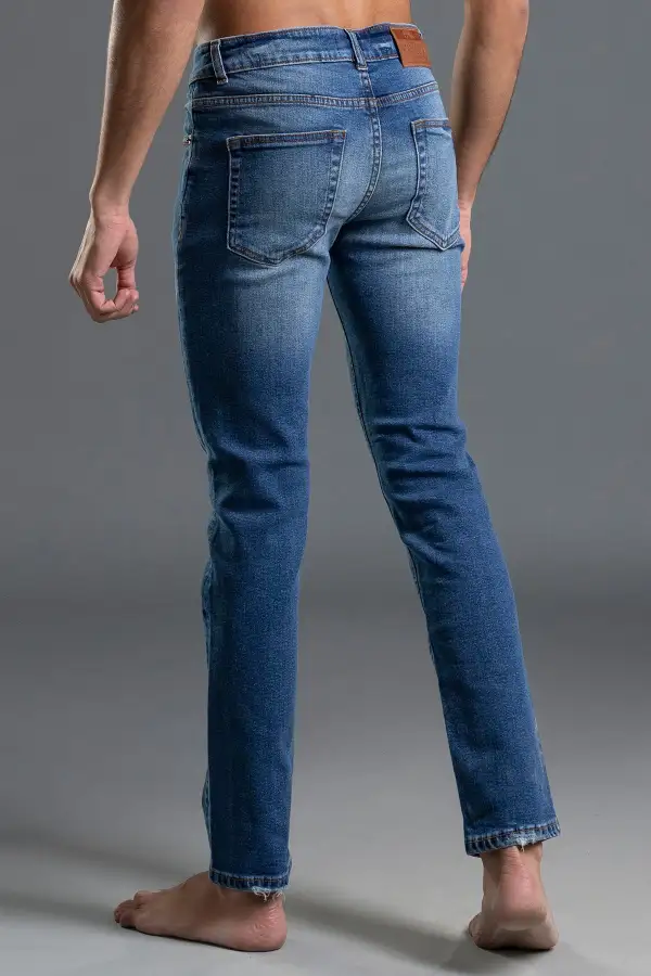Contemporary Straight-Leg Jeans
