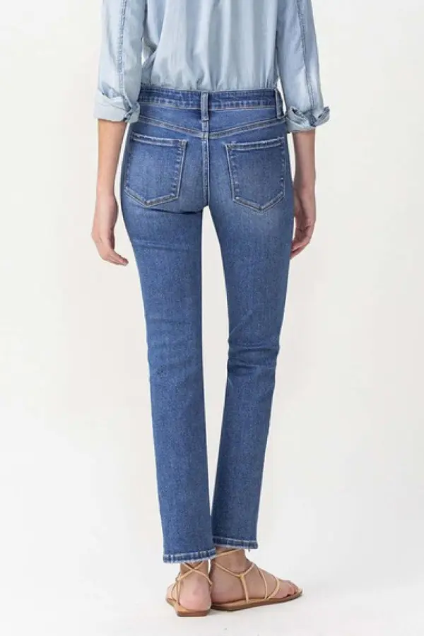 Washed Pocketed Stretch Slim Straight Jeans