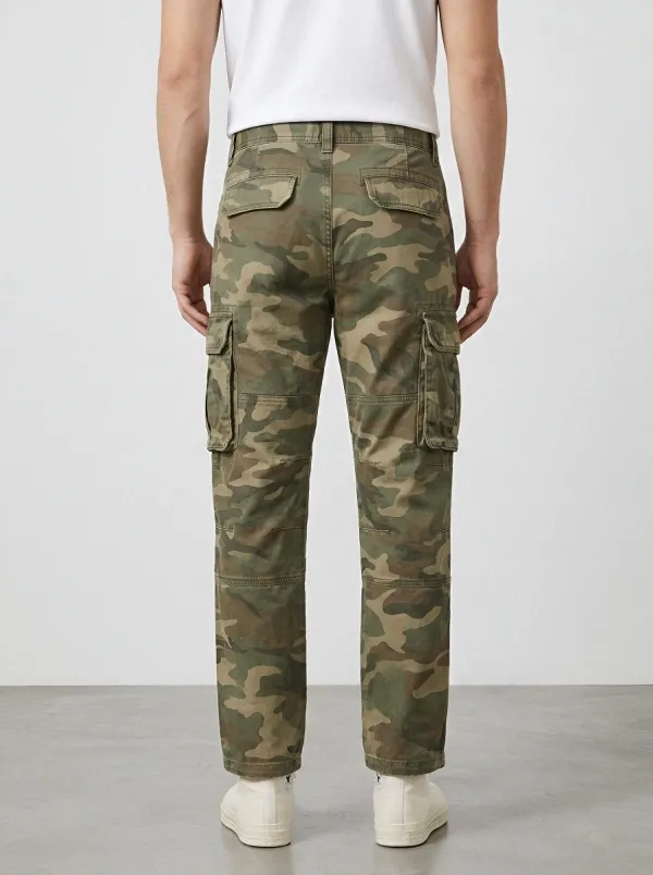 Rugged-Street Camouflage Cargo Pants