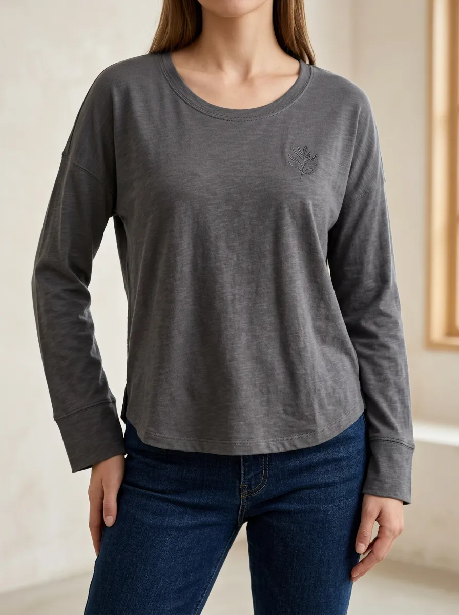 Easygoing Embroidered Detail Ribbed Texture Women's Long Sleeve Tee