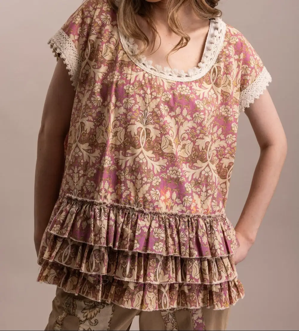 Floral Ruffle Detail Lightweight Blouse