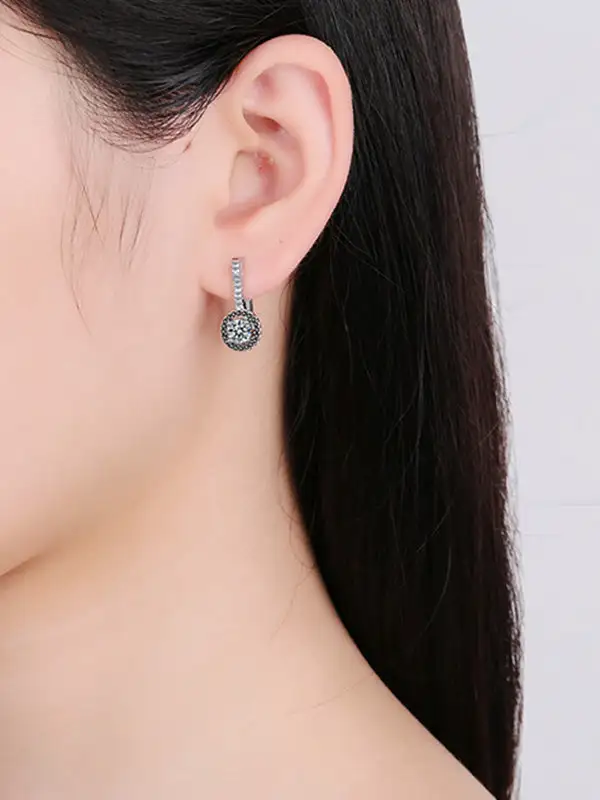 Refined Linear Accent Earrings