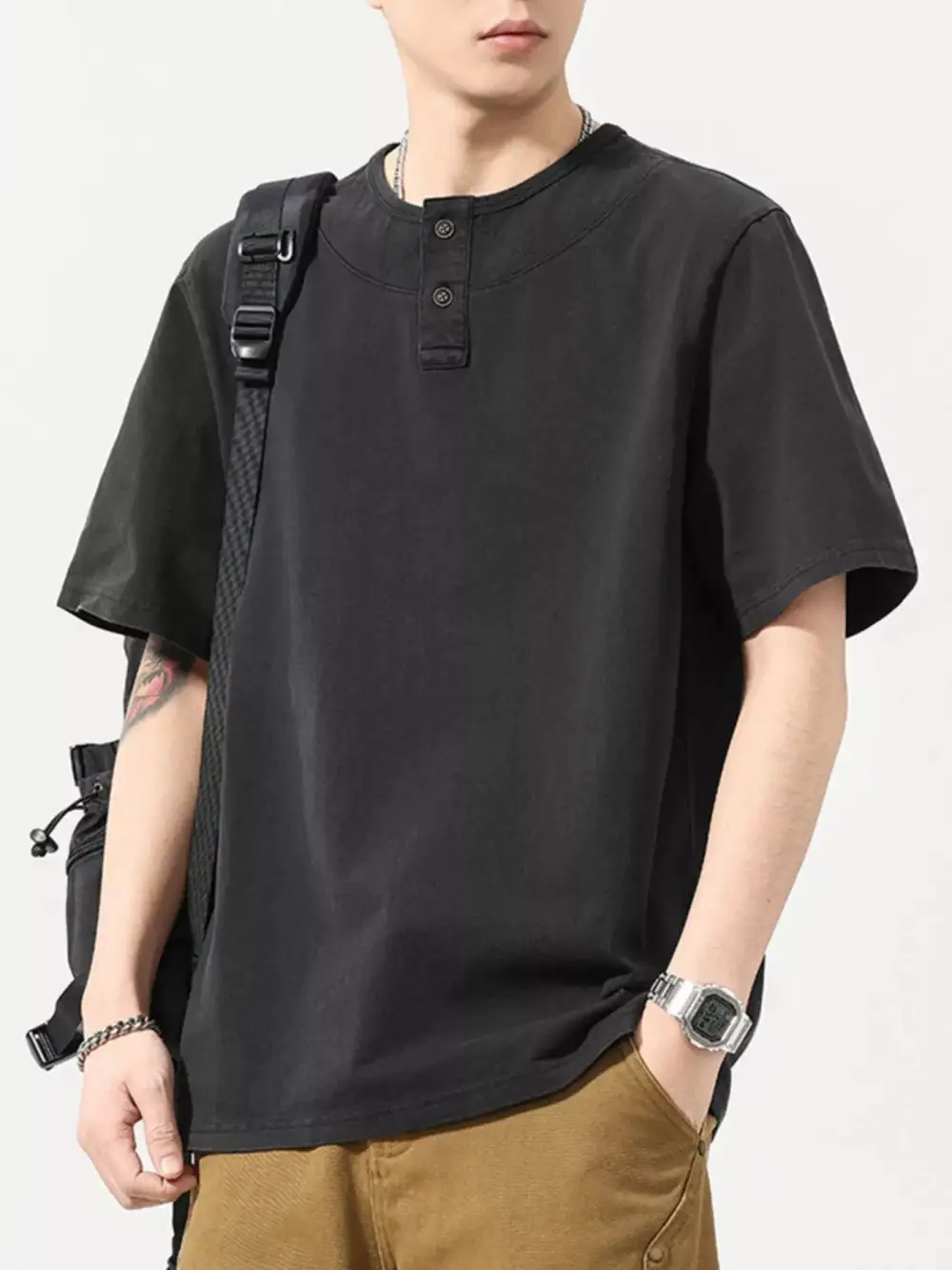 Smooth Round Neck Short Sleeve T-Shirt