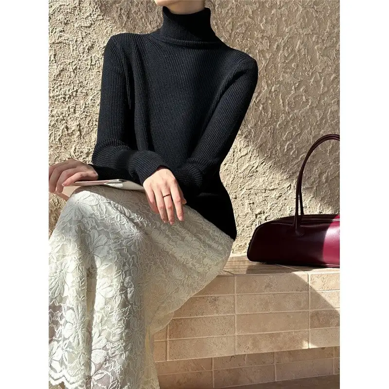 Ribbed Long Sleeve Slim Fit Pullover Sweater