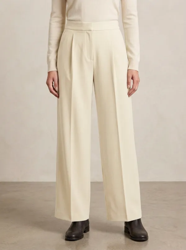 Classic Style Pleated Wide-Leg Trousers
