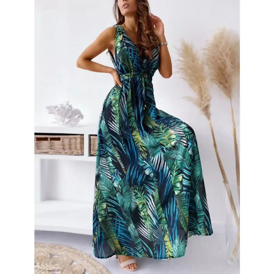 Leaf Print Sleeveless Maxi Dress