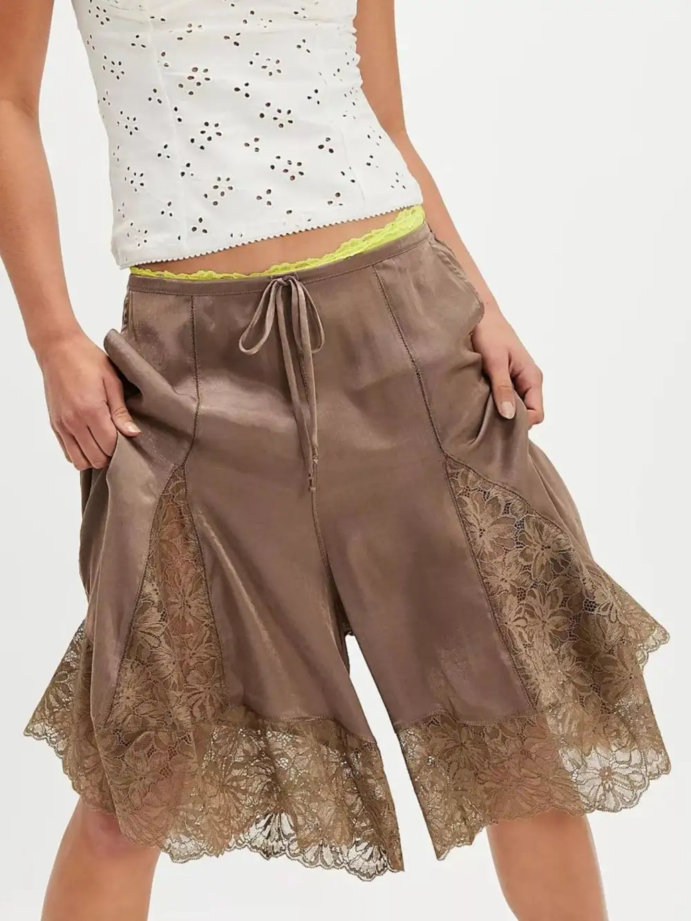 Refined Lace-Trim Casual Shorts