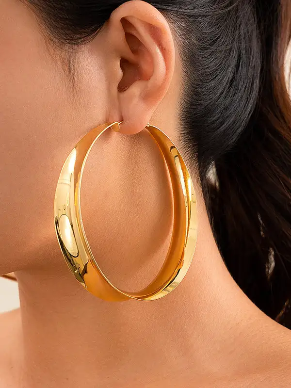 Chic Hammered Drop Earrings
