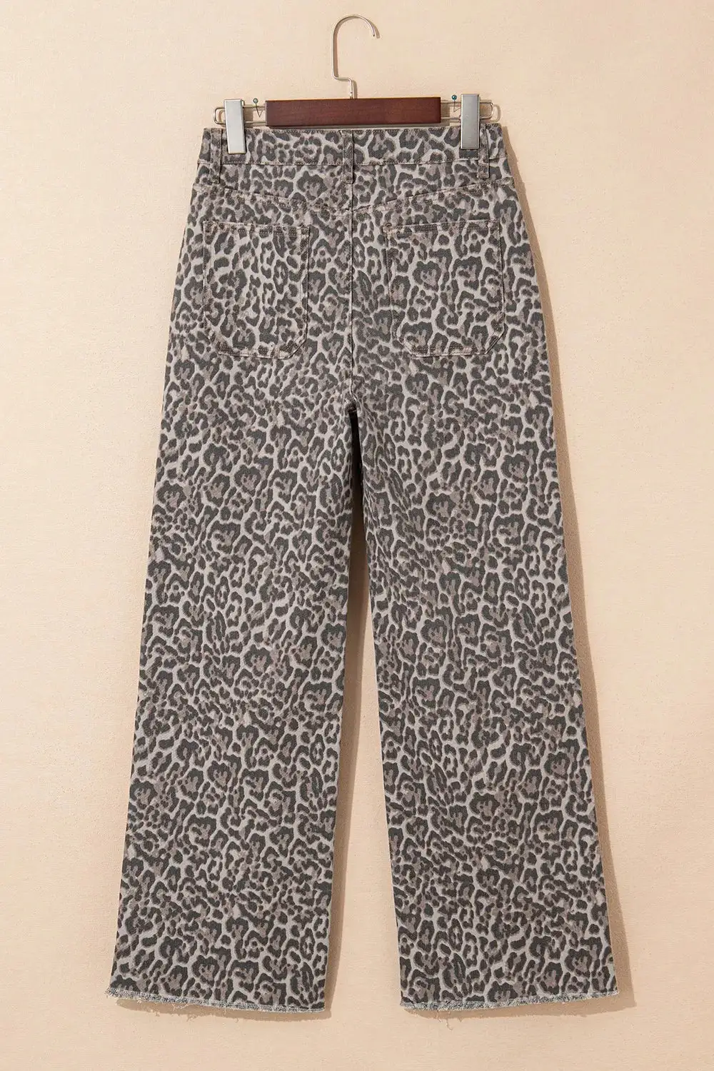 Textured Buttoned Denim Jeans