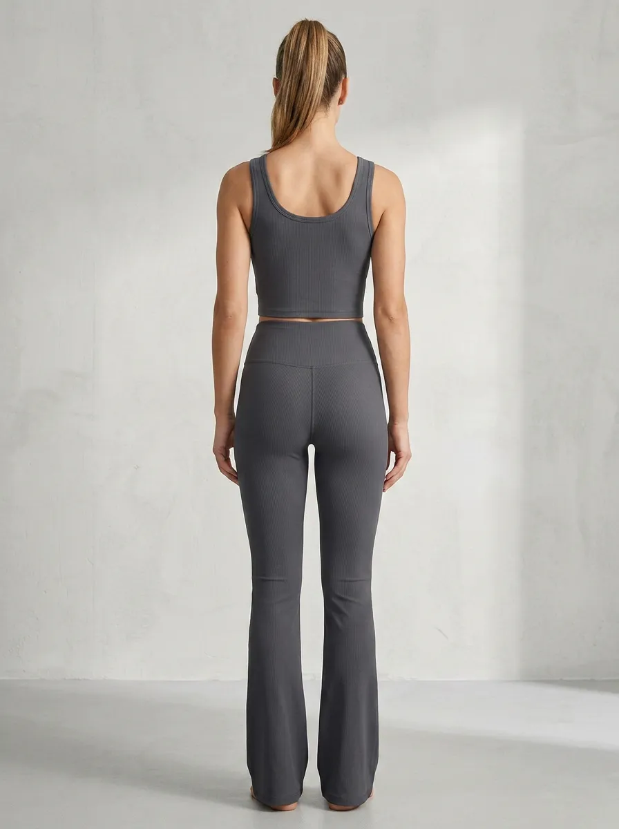Yoga-Inspired Everyday-Look Women's Tank Top Flare Pants Active Set