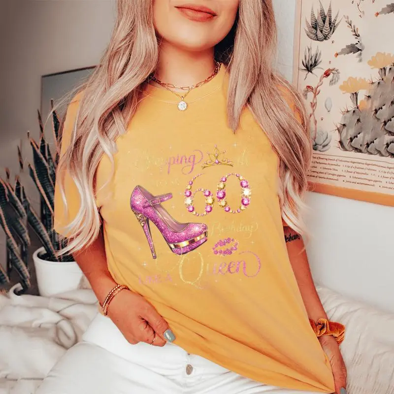 Stepping Into My 60Th Birthday Like Queen 60 Years Old Woman Women's Oversized Comfort T-Shirt