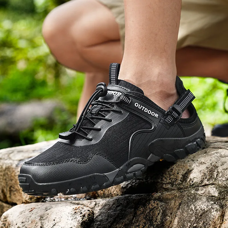 Men's Wide Fit Trail Shoes