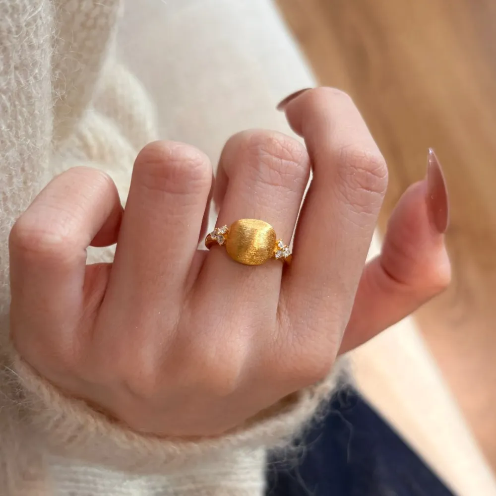 ✨ A little gold makes every day feel special.  Meet the jewelry set that brings effortless elegance to any look. Featuring a beautifully textured gold-tone finish and delicate sparkling accents, each piece catches the light without feeling overly flashy.