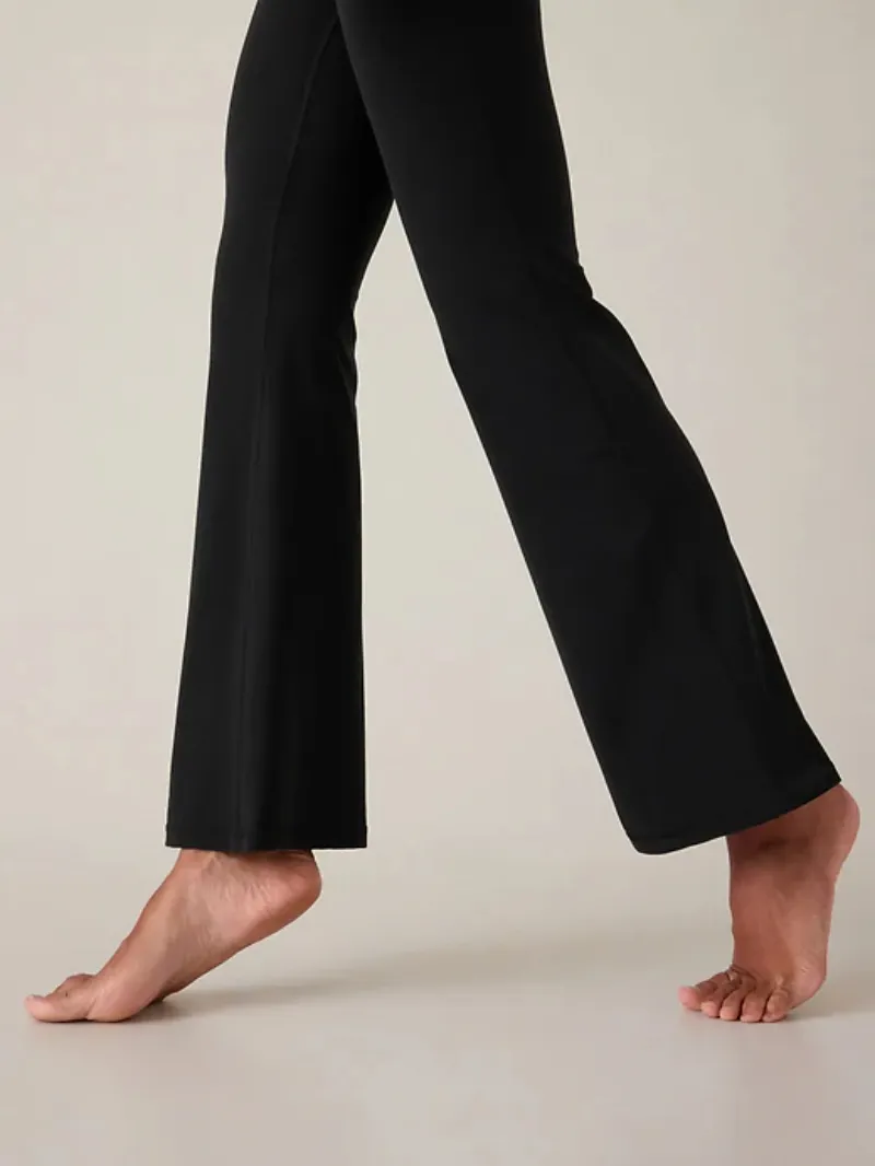 Black Flared Pants For Sleek Casual Style