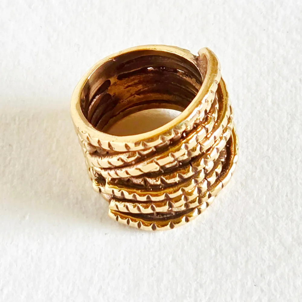 Classic Textured Ring