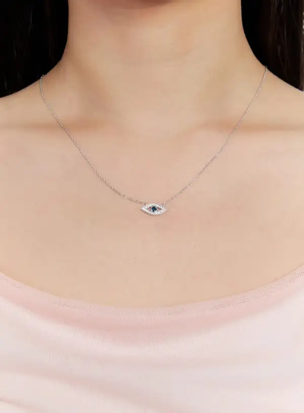 Sapphire Gaze Necklace