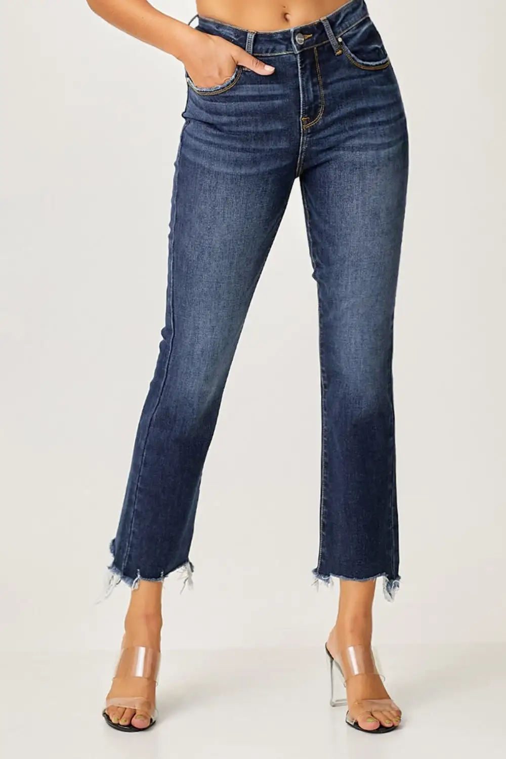 Relaxed Cropped Raw-Hem Frayed Straight Leg Jeans