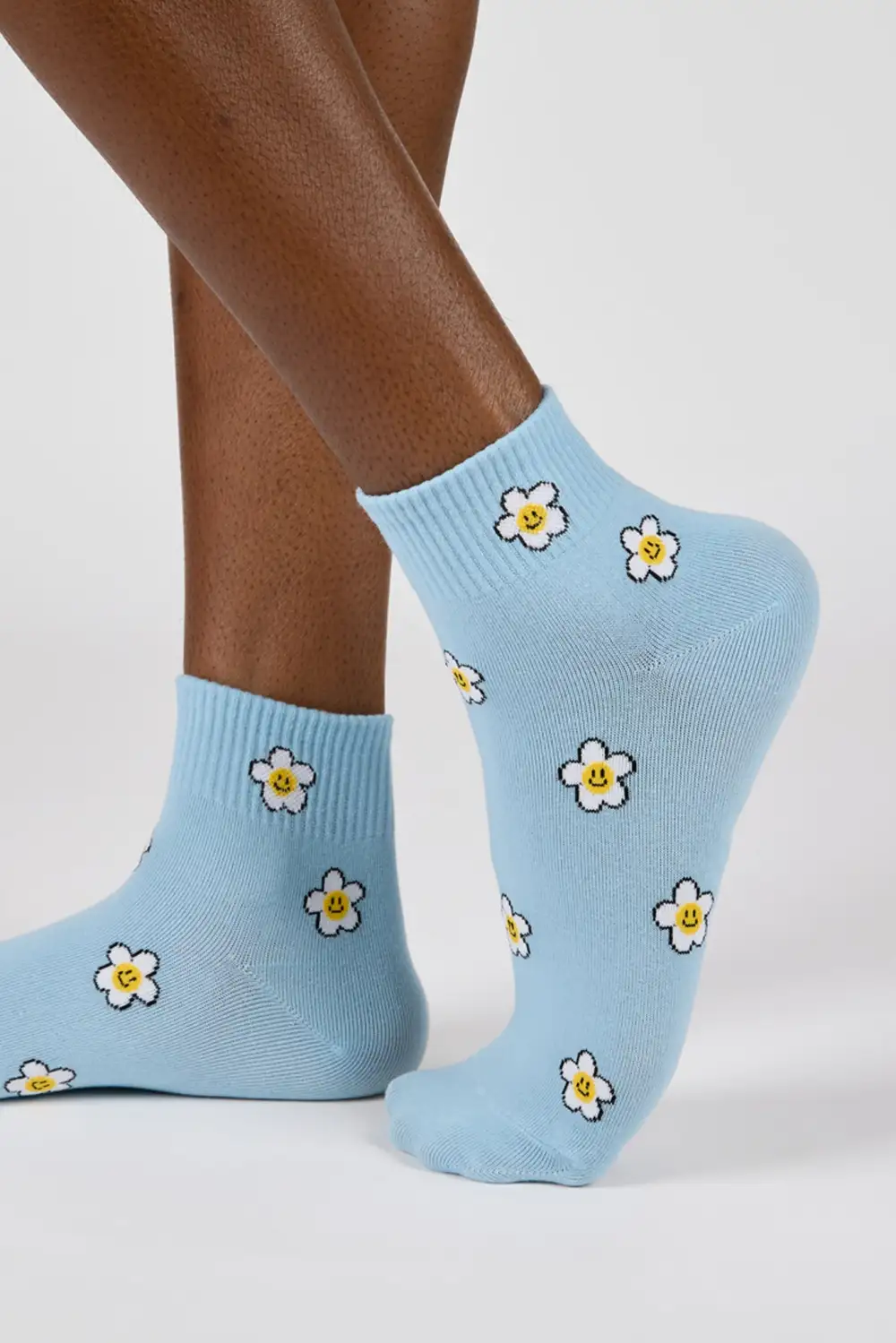 Classic Flower Smiley Face Short Socks