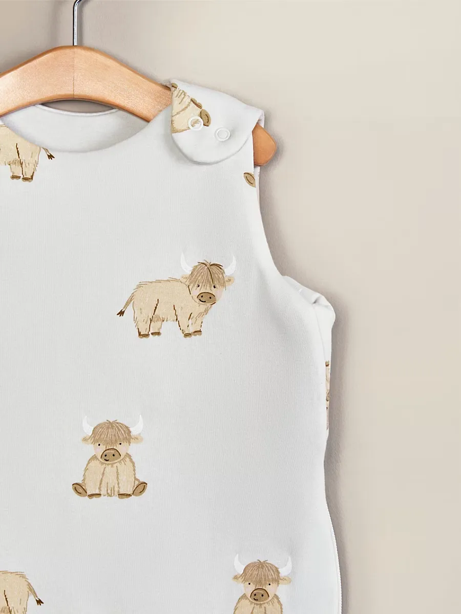 White Highland Cow Jersey Cotton Sleeping Bag - 2.5 Tog