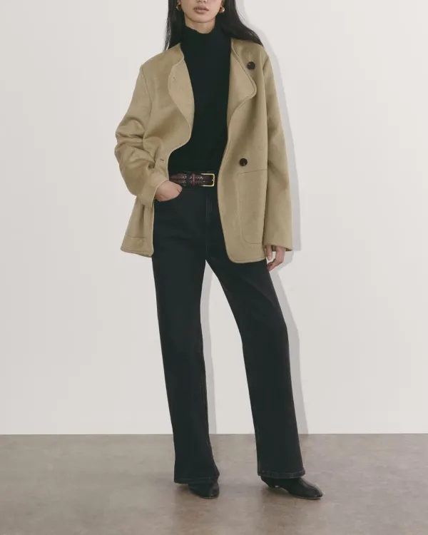 Short Wool Coat With Lapel