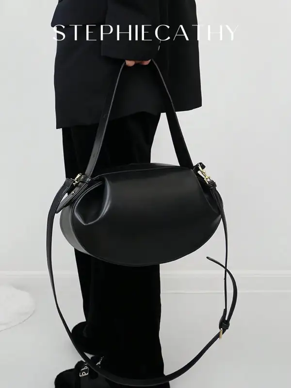 Novelty Bag Ruched Detail