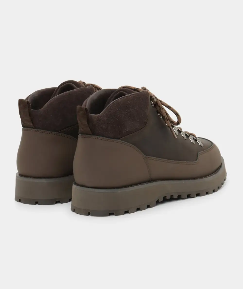 Everyday Distressed Leather Ankle Boots