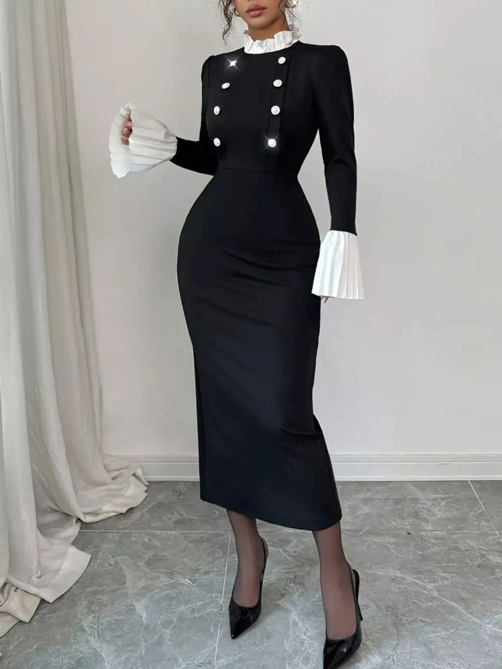 Relaxed Shape Long Sleeve Midi Dress