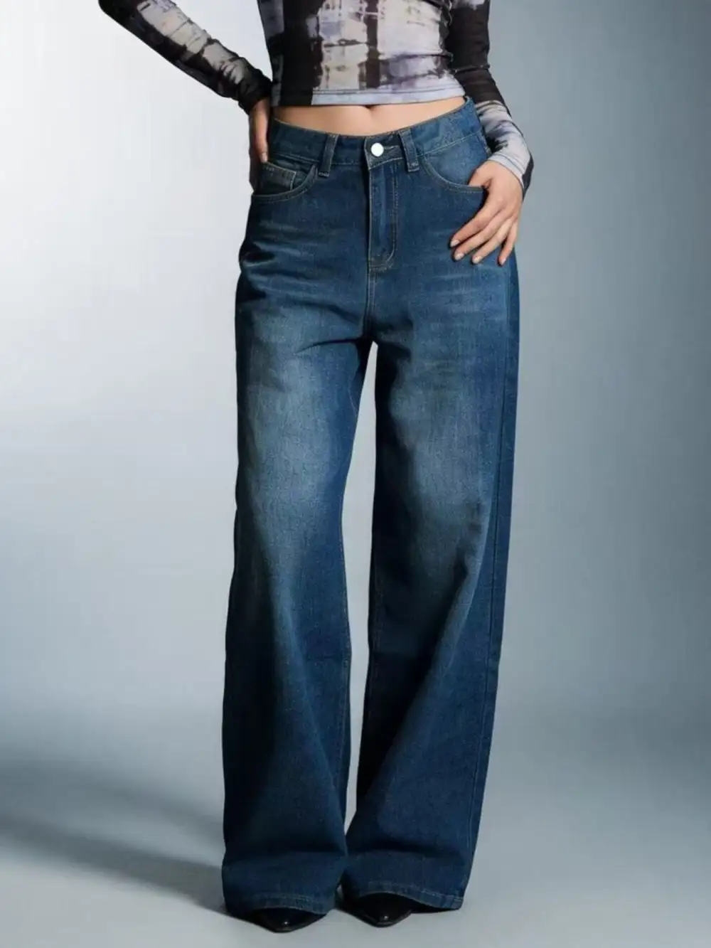 Polished High-Waisted Wide Leg Jeans