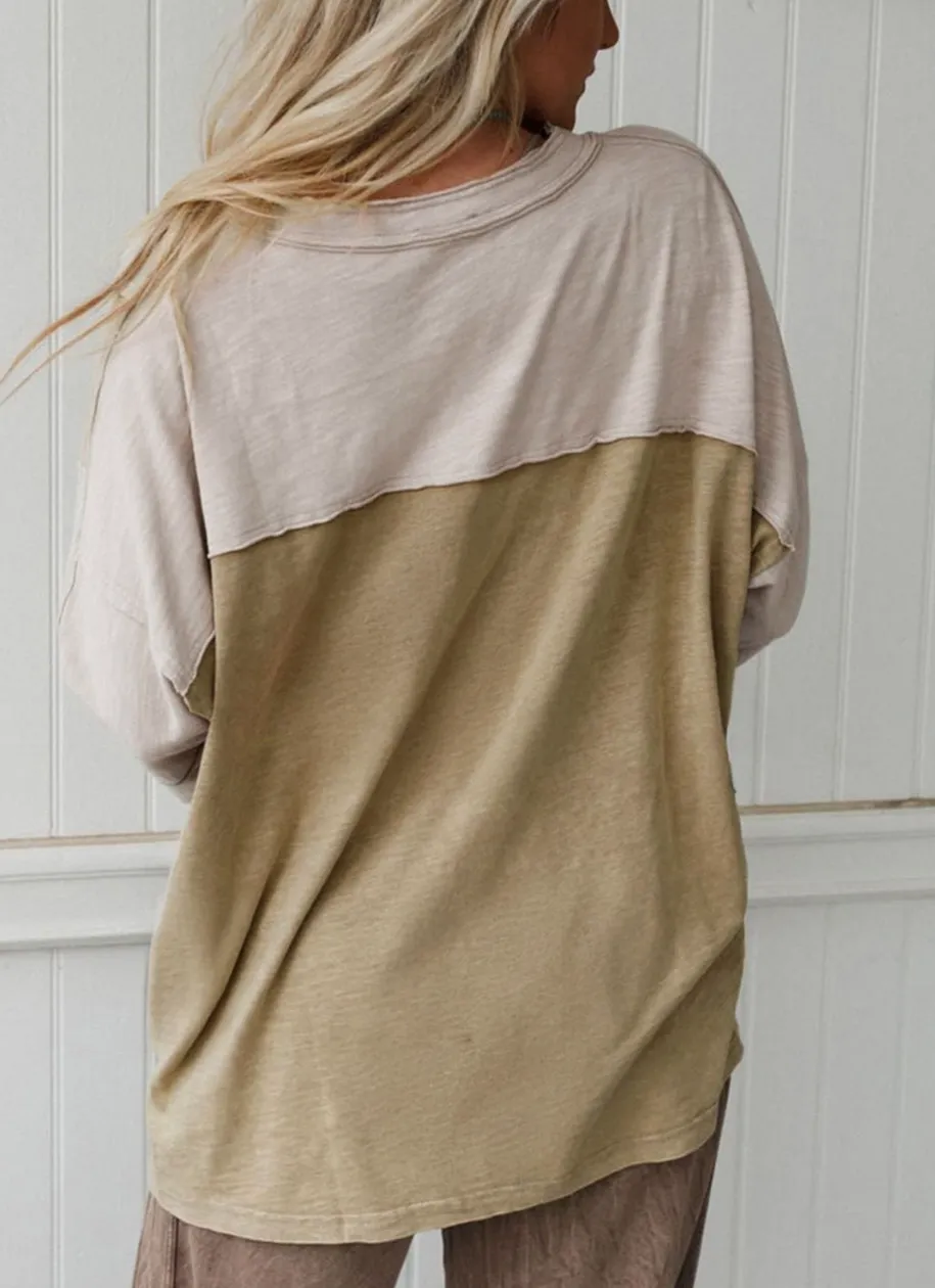 Women's Bracelet Sleeve Oversized Fit Applique T-Shirt